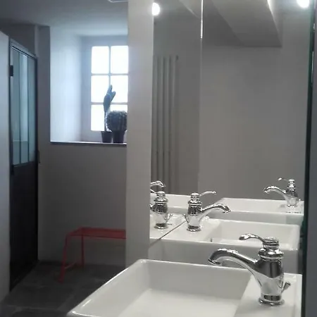 Le Grand Enclos - Hostel *