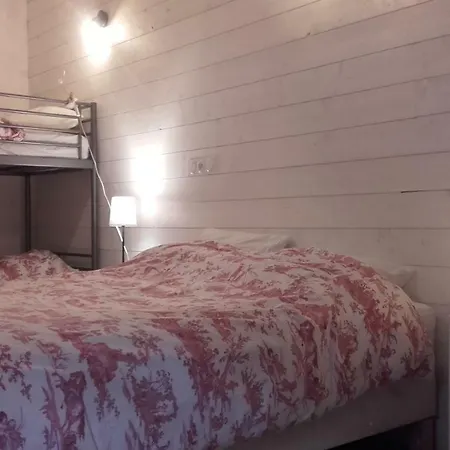 Auberge de jeunesse Le Grand Enclos - *