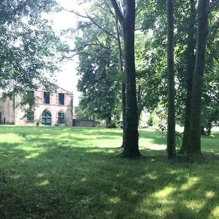Auberge de jeunesse Le Grand Enclos -